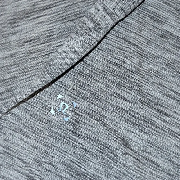 Lululemon Metal Vent Tech 1/2 Zip Pullover - Picture 10 of 10